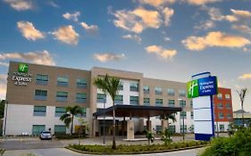 Holiday Inn Express & Suites Diamond By Ihg