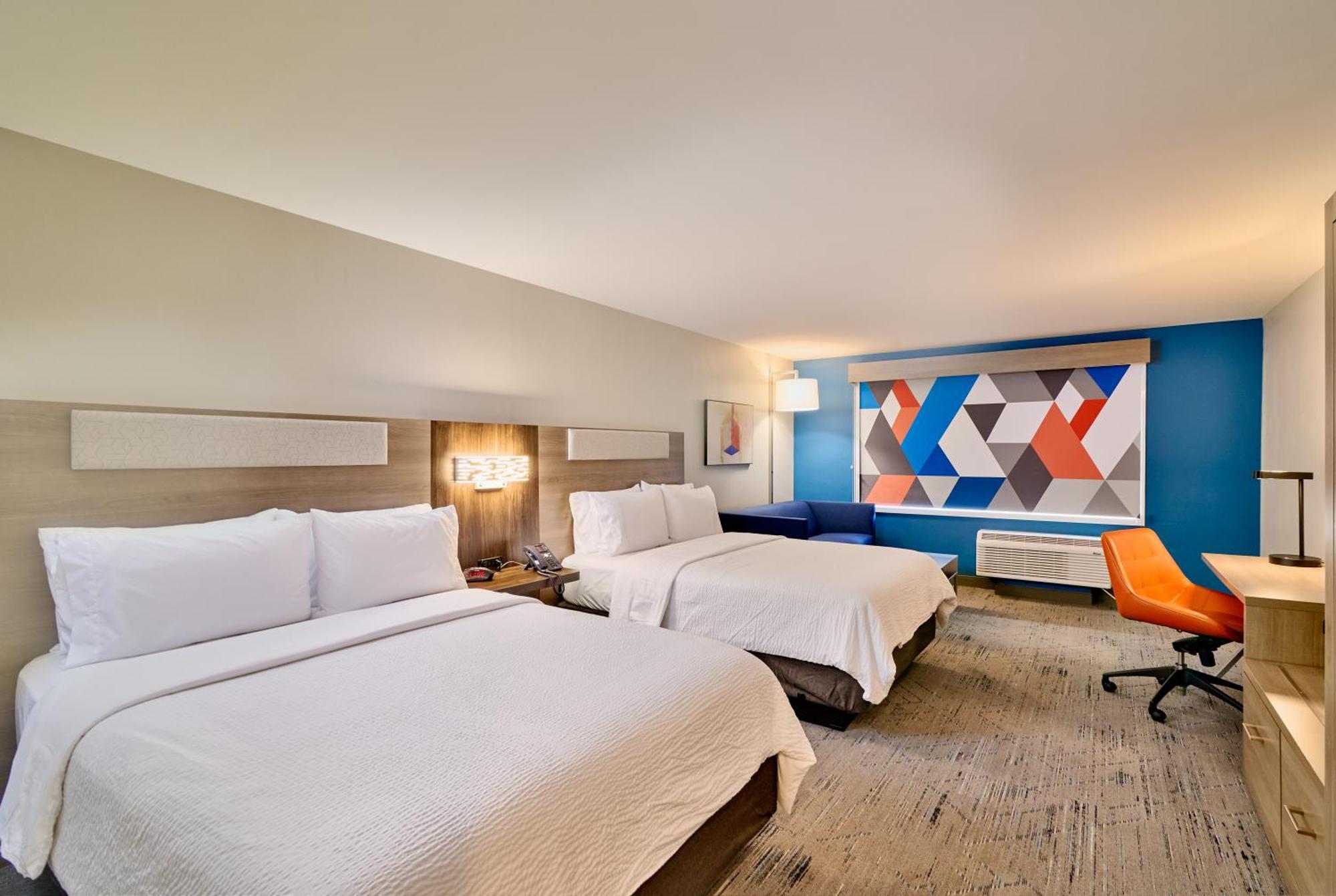 Holiday Inn Express & Suites Diamond By Ihg Stubbs Exterior photo